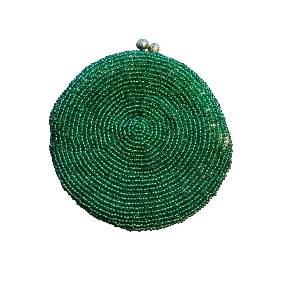 Vintage Beaded Coin Purse‎ Green White Poinsettia Christmas Holiday